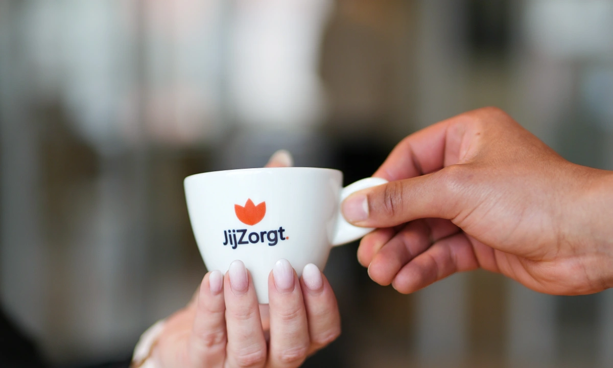 Wat is detachering en wat zijn de voordelen in de zorg?